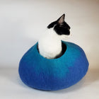 Walking Palm Cat Cave Pet Bed