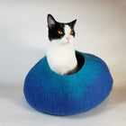 Walking Palm Cat Cave Pet Bed