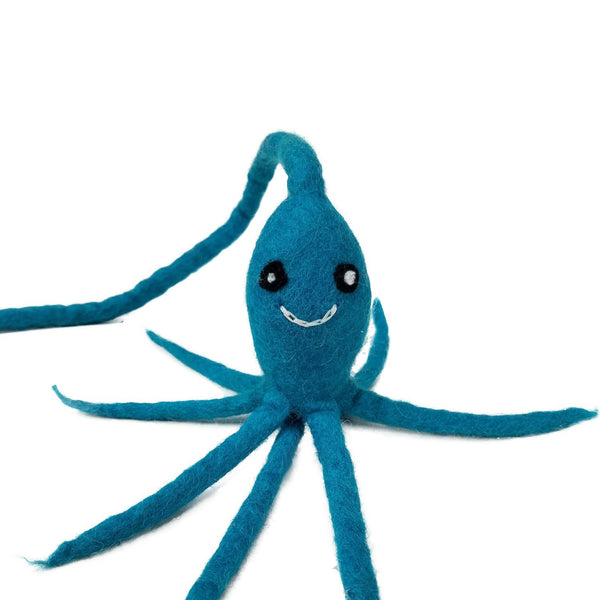 Octo Rattle Teaser Toy